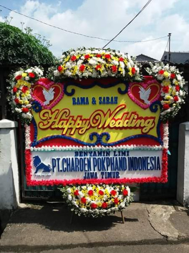 Karangan Bunga Pernikahan  di Labuan Bajo